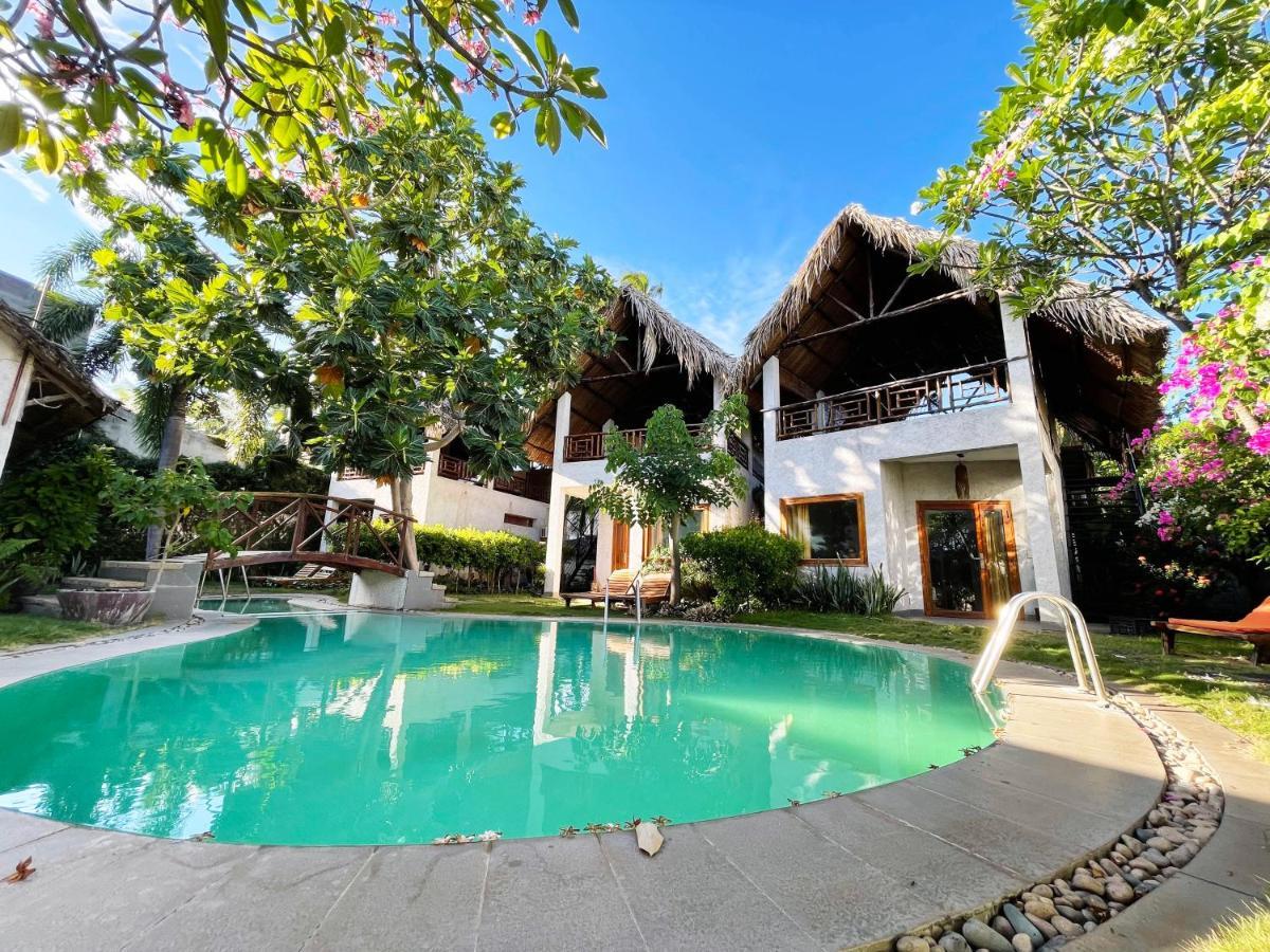 Lang Ca Voi Ll The Whales Village Ll Mui Ne Phan Thiết Esterno foto
