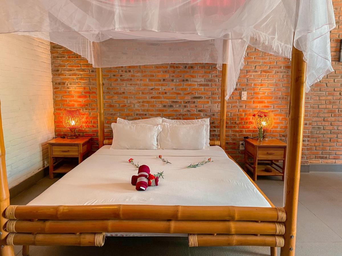 Lang Ca Voi Ll The Whales Village Ll Mui Ne Phan Thiết Esterno foto